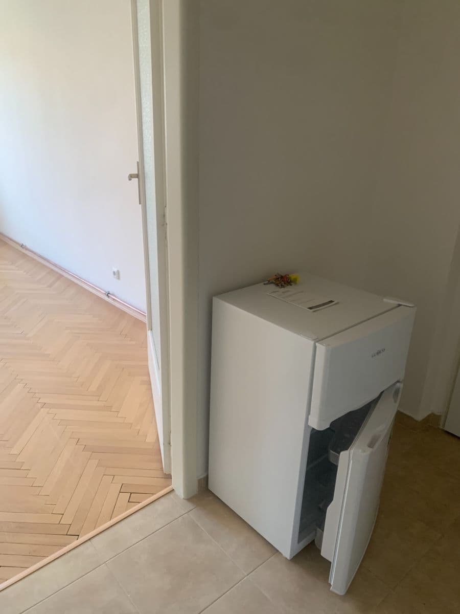 Pronájem bytu 1+kk 27 m², Vršovická, Praha, Praha Pronájem bytu 1+kk 27 m², Vršovická, Praha, Praha