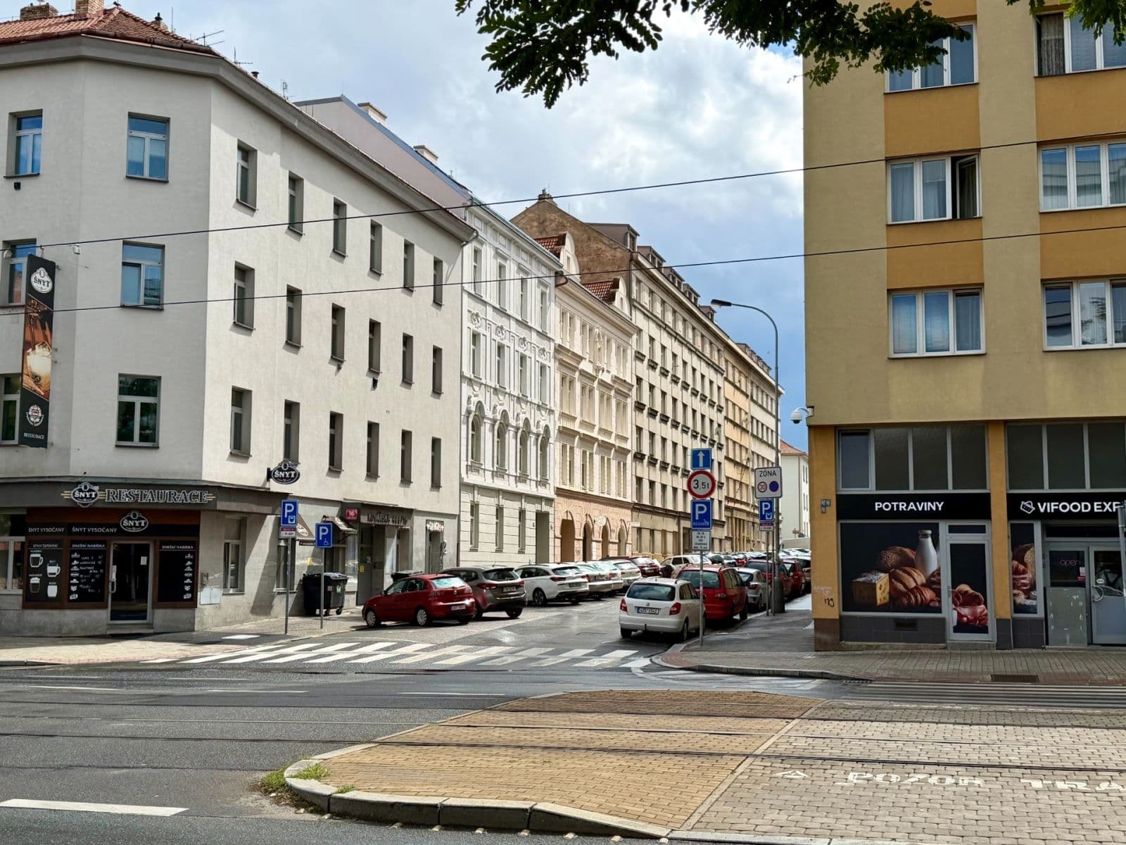 Prodej bytu 3+1 83 m², Kovářská, Praha, Praha Prodej bytu 3+1 83 m², Kovářská, Praha, Praha