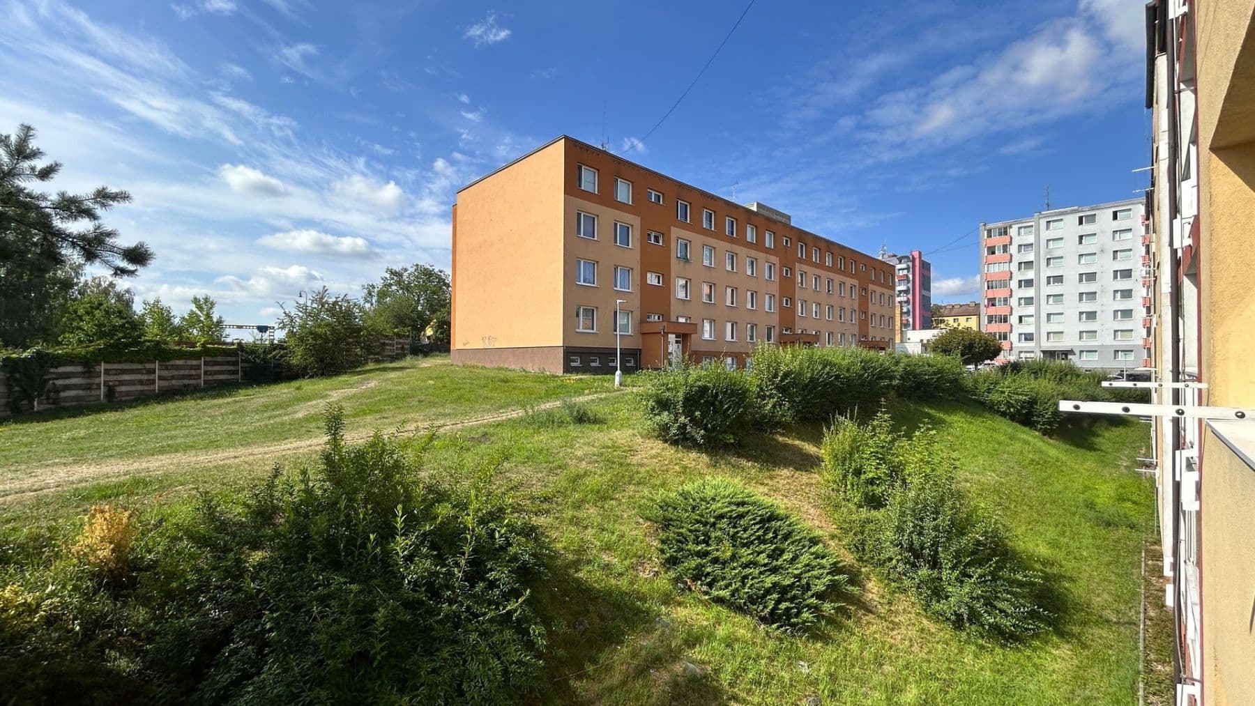 Pronájem bytu 2+kk 52 m², Vikova, Slaný, Středočeský kraj Pronájem bytu 2+kk 52 m², Vikova, Slaný, Středočeský kraj