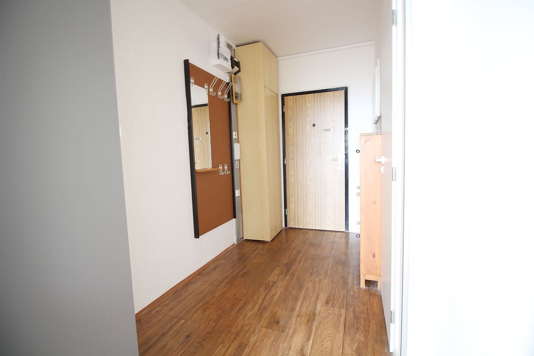 Pronájem bytu 2+kk 42 m², sídl. U Cukrovaru, Kralupy nad Vltavou, Středočeský kraj Pronájem bytu 2+kk 42 m², sídl. U Cukrovaru, Kralupy nad Vltavou, Středočeský kraj
