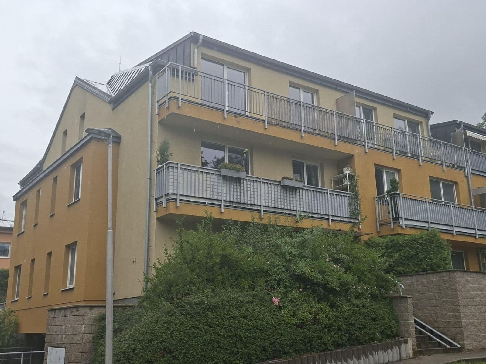 Pronájem bytu 2+kk 50 m², U Elektrárny, Vrané nad Vltavou, Středočeský kraj Pronájem bytu 2+kk 50 m², U Elektrárny, Vrané nad Vltavou, Středočeský kraj