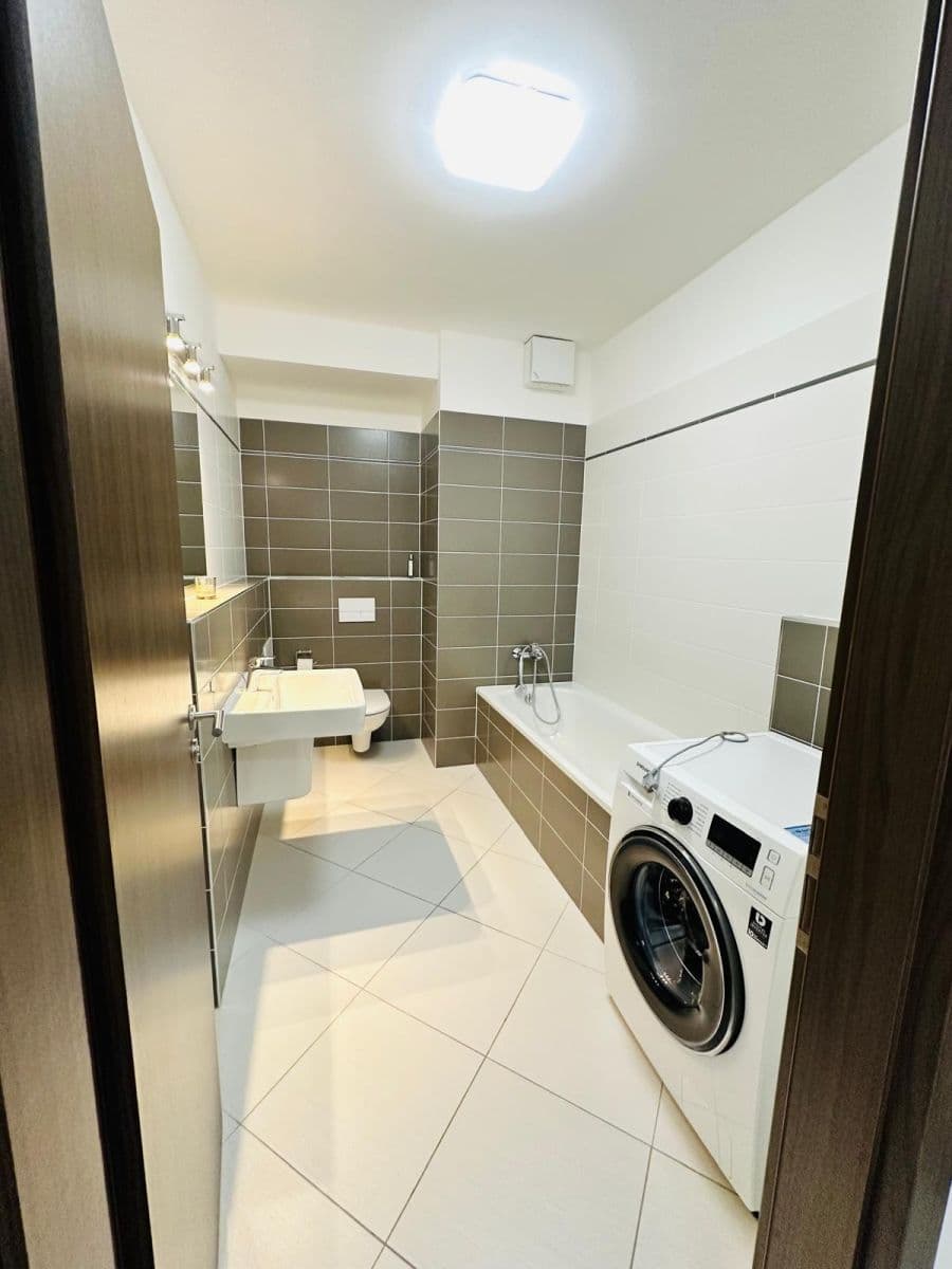 Pronájem bytu 2+kk 58 m², Makedonská, Praha, Praha Pronájem bytu 2+kk 58 m², Makedonská, Praha, Praha