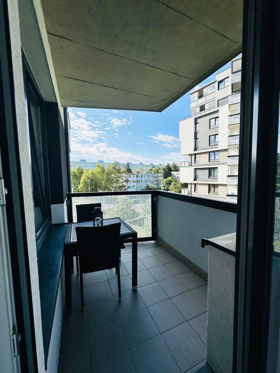 Pronájem bytu 2+kk 58 m², Makedonská, Praha, Praha Pronájem bytu 2+kk 58 m², Makedonská, Praha, Praha