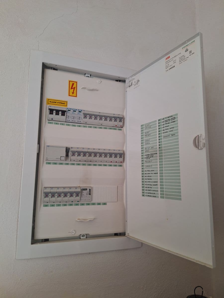 Prodej domu 124 m², pozemek 1.812 m², Hlinecká, Trhová Kamenice, Pardubický kraj Prodej domu 124 m², pozemek 1.812 m², Hlinecká, Trhová Kamenice, Pardubický kraj