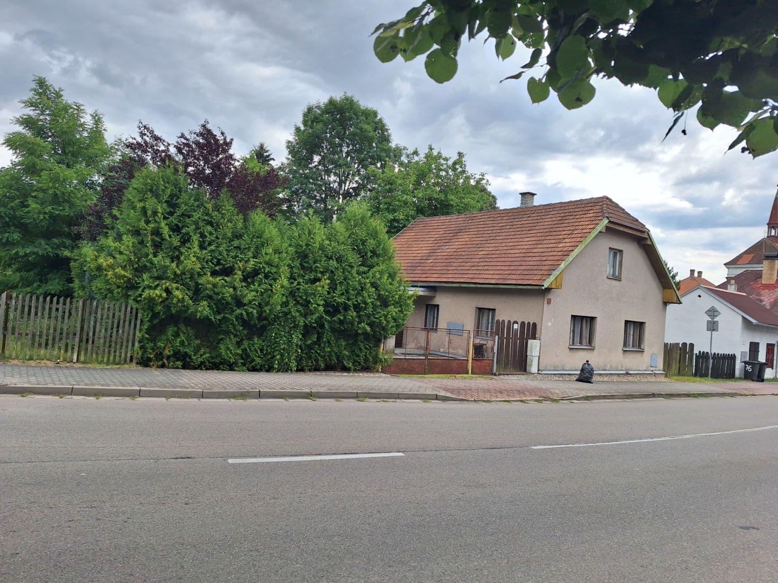 Prodej domu 124 m², pozemek 1.812 m², Hlinecká, Trhová Kamenice, Pardubický kraj Prodej domu 124 m², pozemek 1.812 m², Hlinecká, Trhová Kamenice, Pardubický kraj