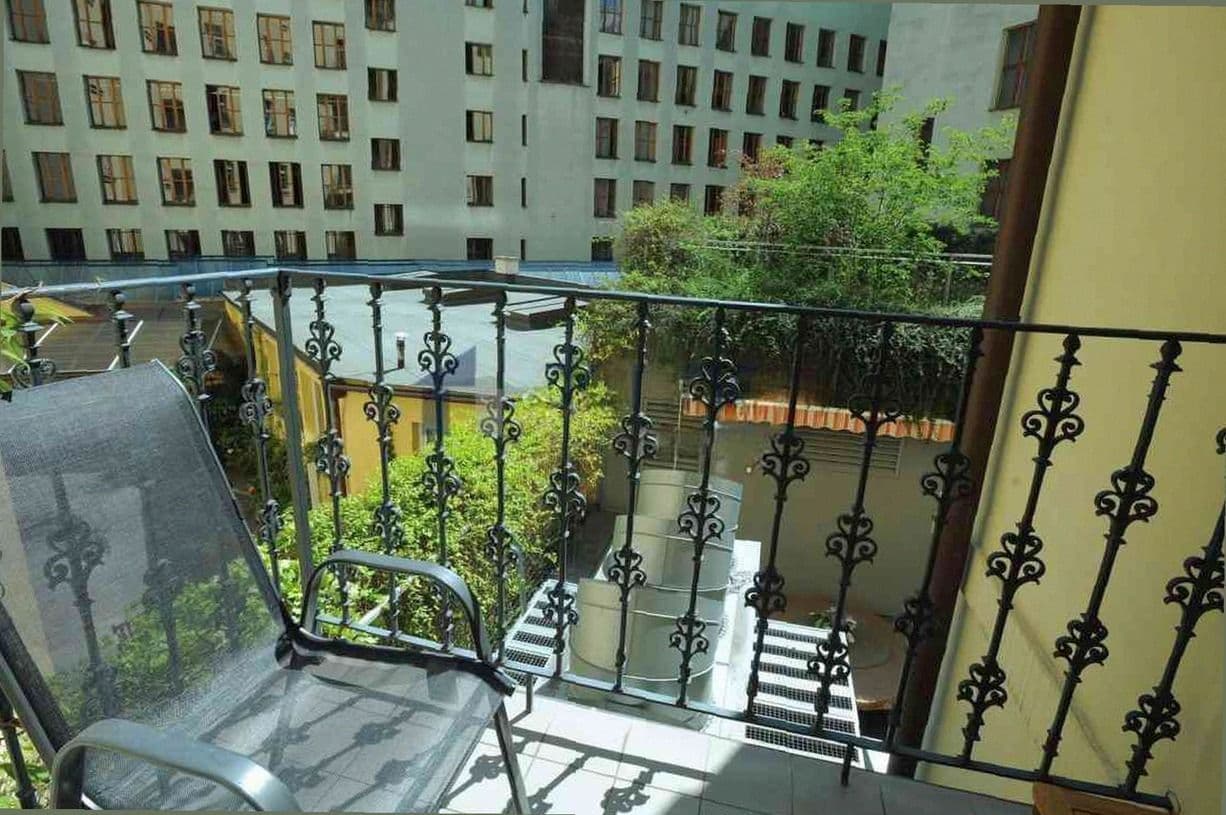 Pronájem bytu 2+kk 84 m², Valentinská, Praha, Praha Pronájem bytu 2+kk 84 m², Valentinská, Praha, Praha