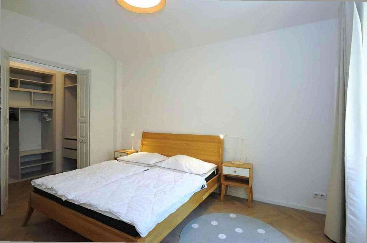 Pronájem bytu 2+kk 84 m², Valentinská, Praha, Praha Pronájem bytu 2+kk 84 m², Valentinská, Praha, Praha