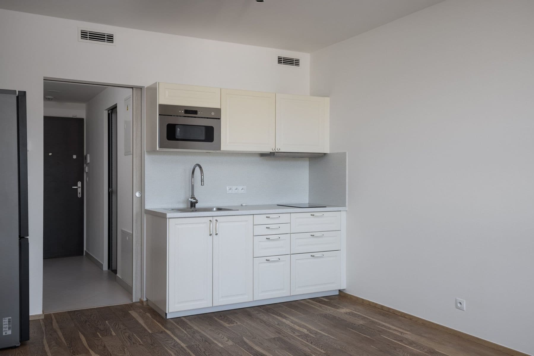 Pronájem bytu 1+kk 33 m², Kurta Konráda, Praha, Praha Pronájem bytu 1+kk 33 m², Kurta Konráda, Praha, Praha