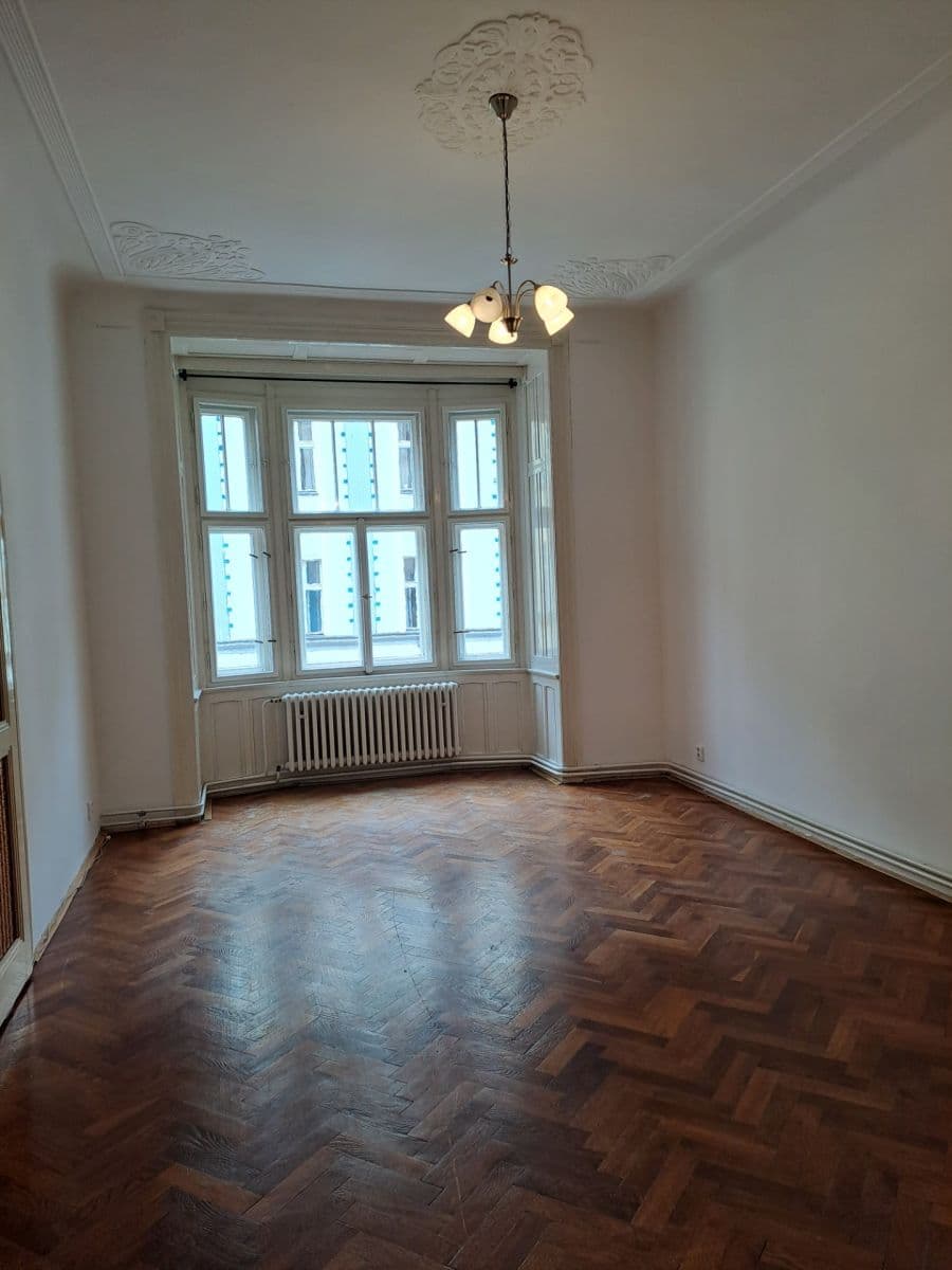 Pronájem bytu 3+1 110 m², Kafkova, Praha, Praha Pronájem bytu 3+1 110 m², Kafkova, Praha, Praha