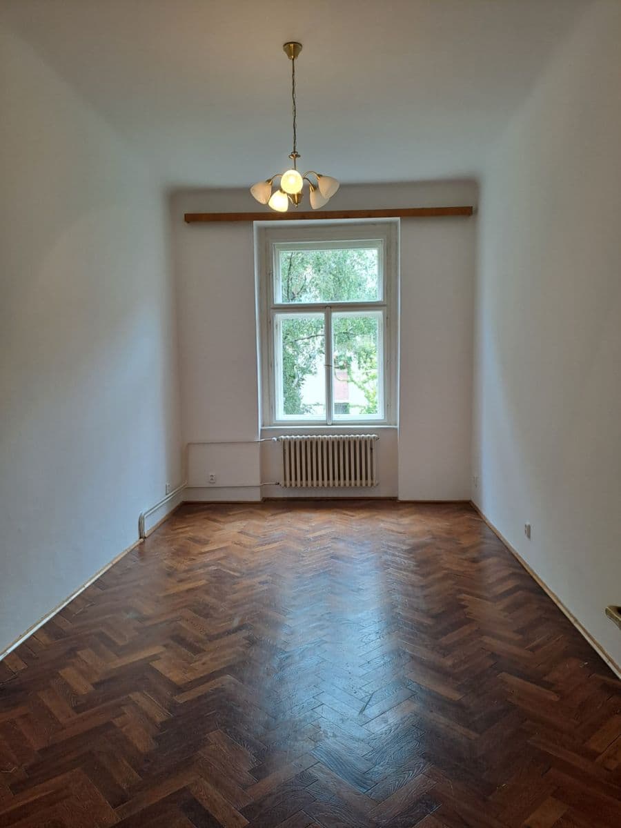 Pronájem bytu 3+1 110 m², Kafkova, Praha, Praha Pronájem bytu 3+1 110 m², Kafkova, Praha, Praha