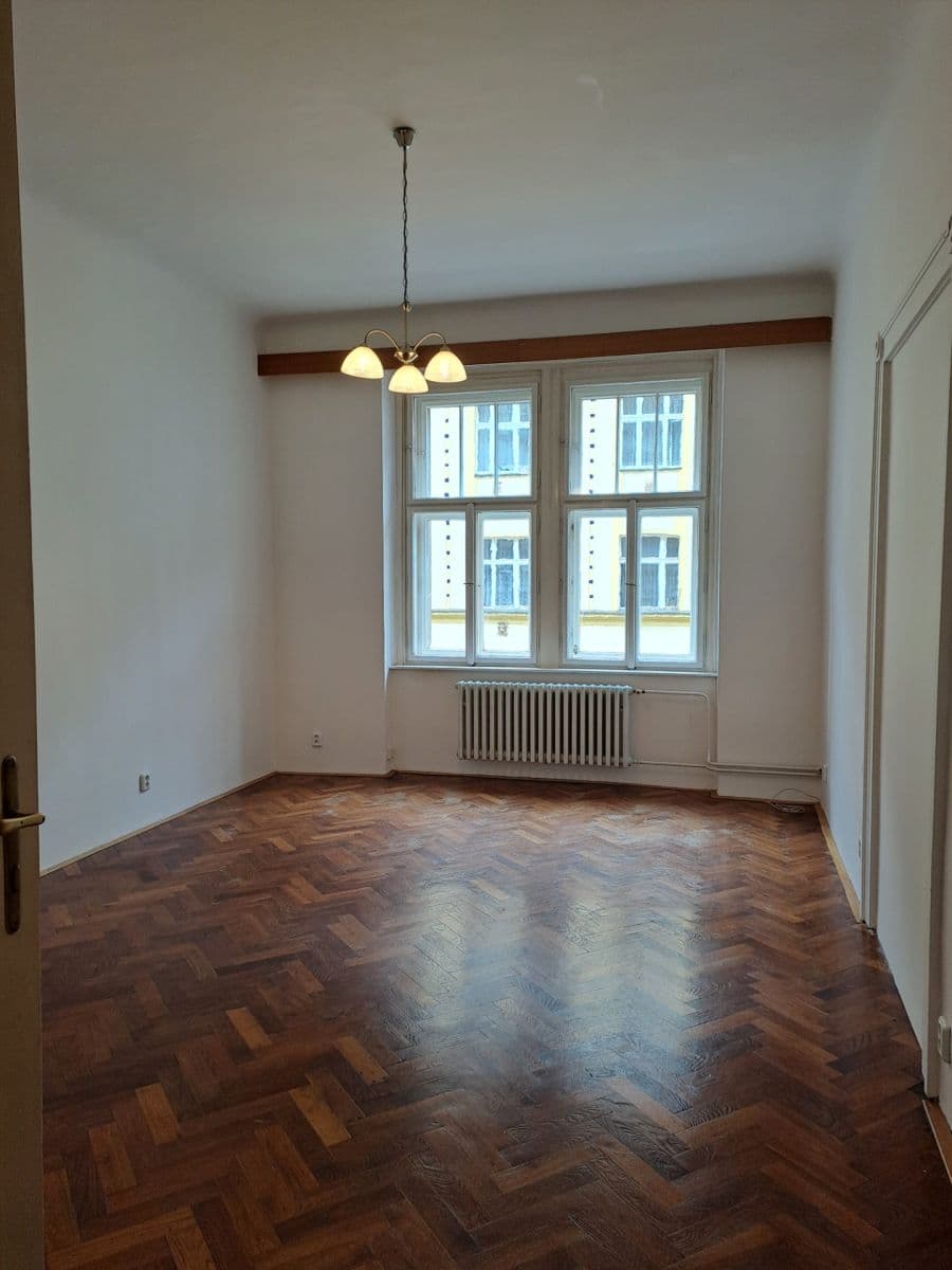 Pronájem bytu 3+1 110 m², Kafkova, Praha, Praha Pronájem bytu 3+1 110 m², Kafkova, Praha, Praha
