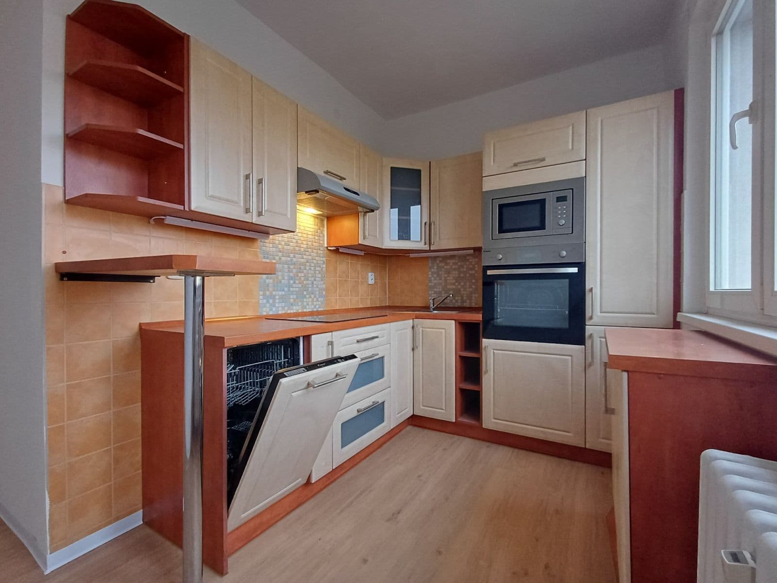 Pronájem bytu 2+1 52 m², Počernická, Praha, Praha Pronájem bytu 2+1 52 m², Počernická, Praha, Praha