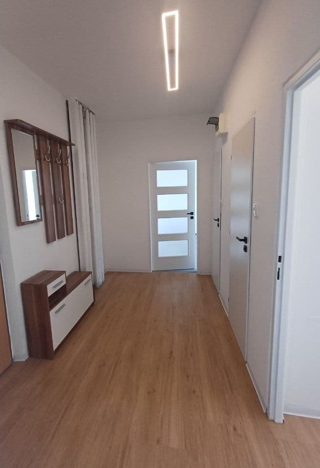 Pronájem bytu 2+1 52 m², Počernická, Praha, Praha Pronájem bytu 2+1 52 m², Počernická, Praha, Praha