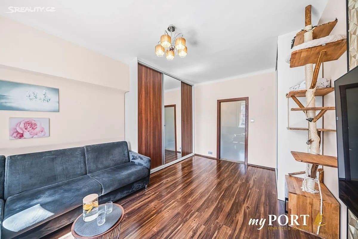 Pronájem bytu 2+1 58 m², Francouzská třída, Plzeň, Plzeňský kraj Pronájem bytu 2+1 58 m², Francouzská třída, Plzeň, Plzeňský kraj