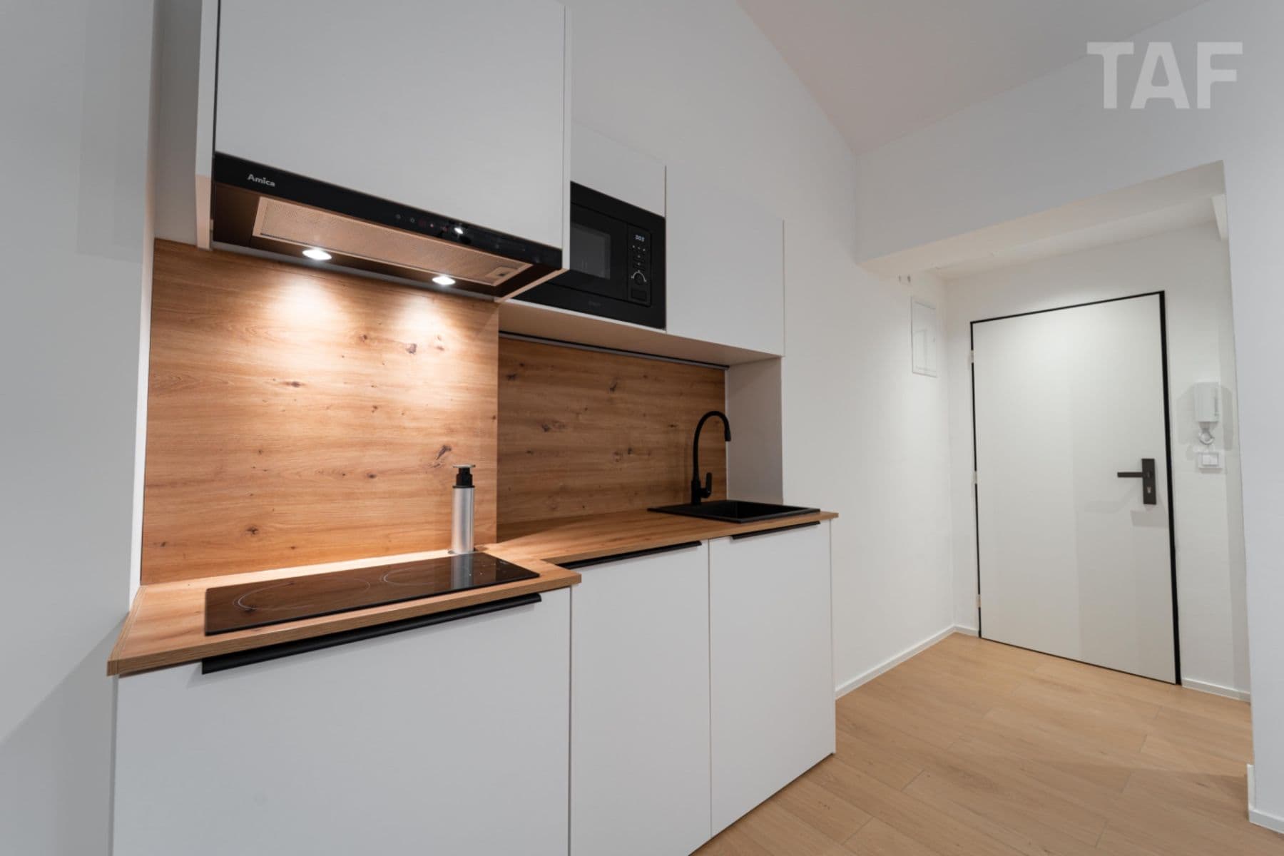 Prodej bytu 2+kk 19 m², Liborova, Praha, Praha Prodej bytu 2+kk 19 m², Liborova, Praha, Praha