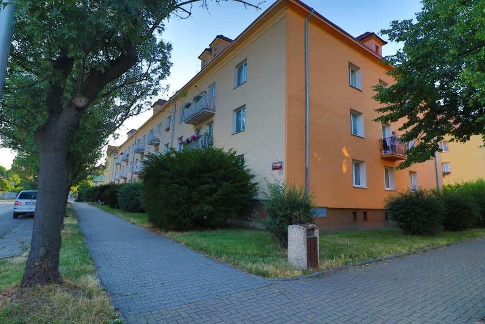 Pronájem bytu 2+1 74 m², Toužimská, Praha, Praha Pronájem bytu 2+1 74 m², Toužimská, Praha, Praha
