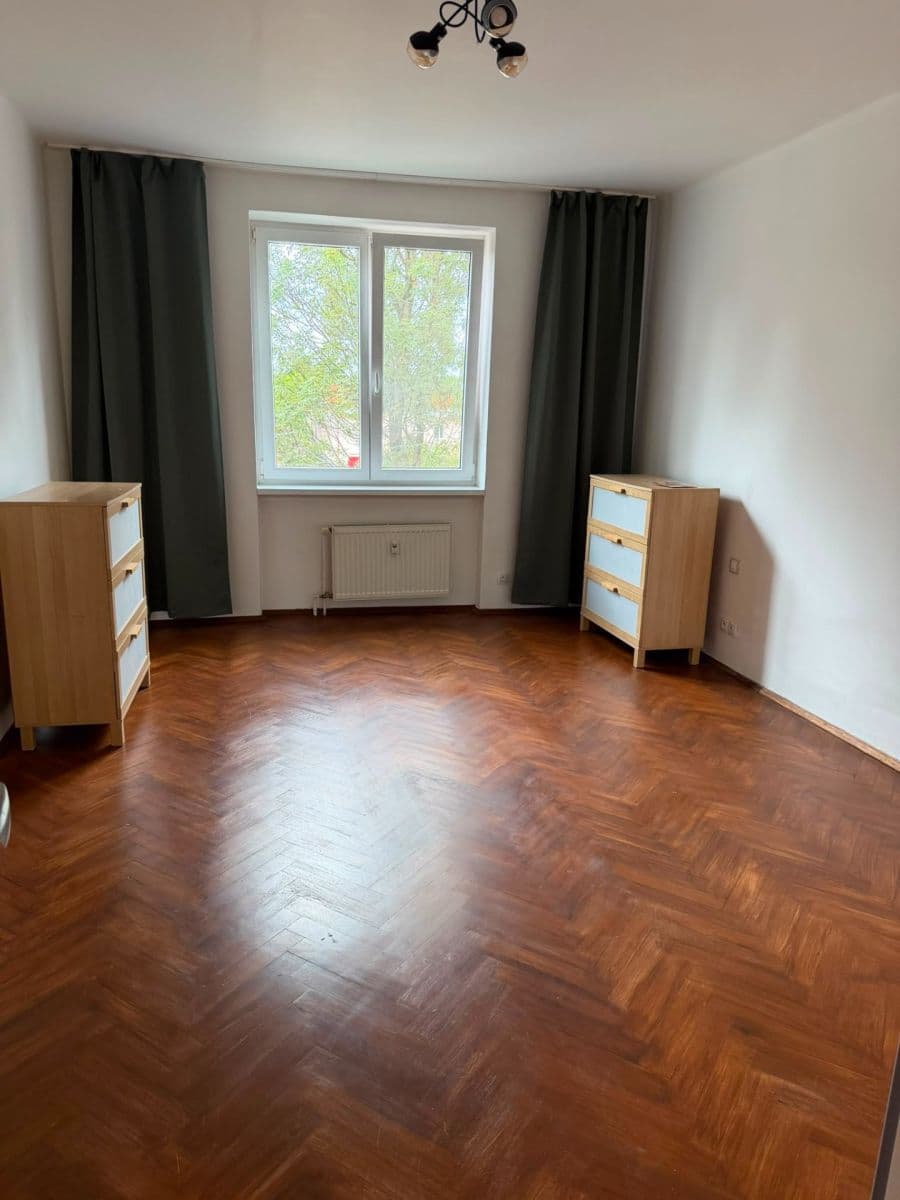 Pronájem bytu 2+1 74 m², Toužimská, Praha, Praha Pronájem bytu 2+1 74 m², Toužimská, Praha, Praha
