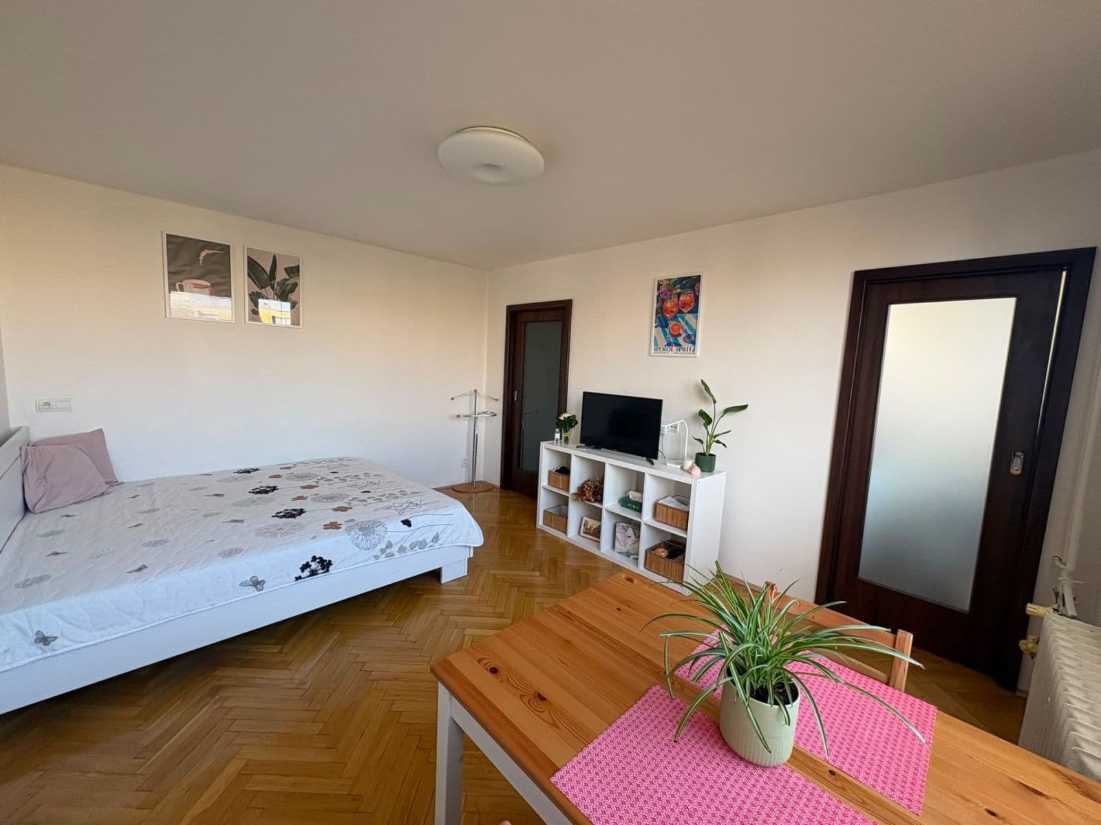 Pronájem bytu 1+1 26 m², Varnsdorfská, Praha, Praha Pronájem bytu 1+1 26 m², Varnsdorfská, Praha, Praha