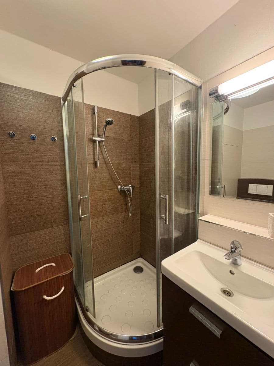 Pronájem bytu 1+1 26 m², Varnsdorfská, Praha, Praha Pronájem bytu 1+1 26 m², Varnsdorfská, Praha, Praha