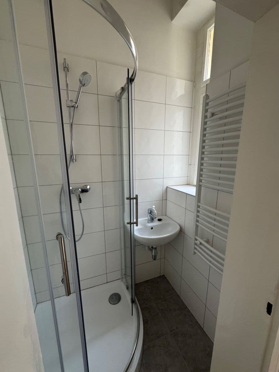 Pronájem bytu 1+kk 26 m², Bulharská, Praha, Praha Pronájem bytu 1+kk 26 m², Bulharská, Praha, Praha