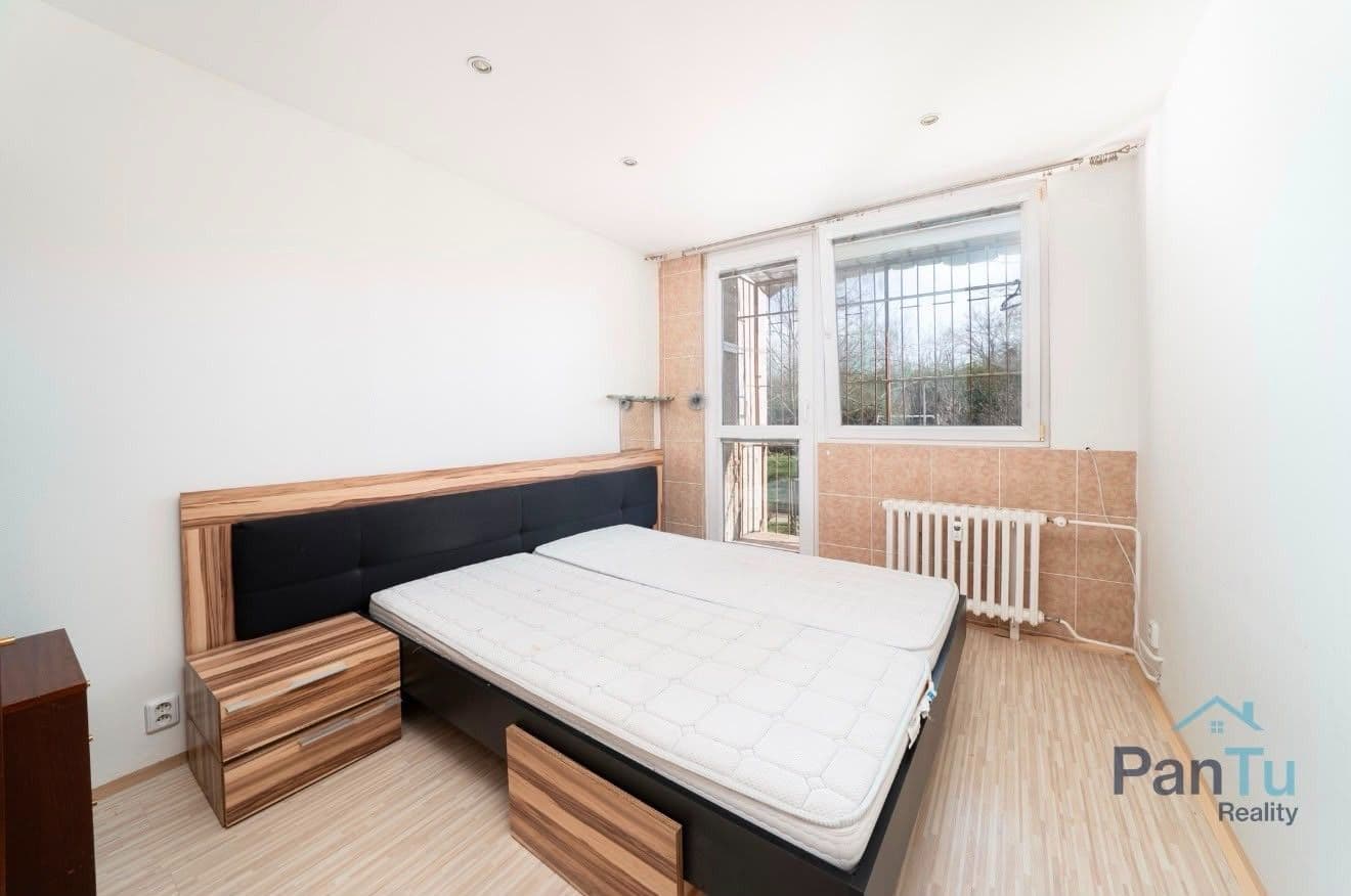 Pronájem bytu 3+1 62 m², Pražského, Praha, Praha Pronájem bytu 3+1 62 m², Pražského, Praha, Praha
