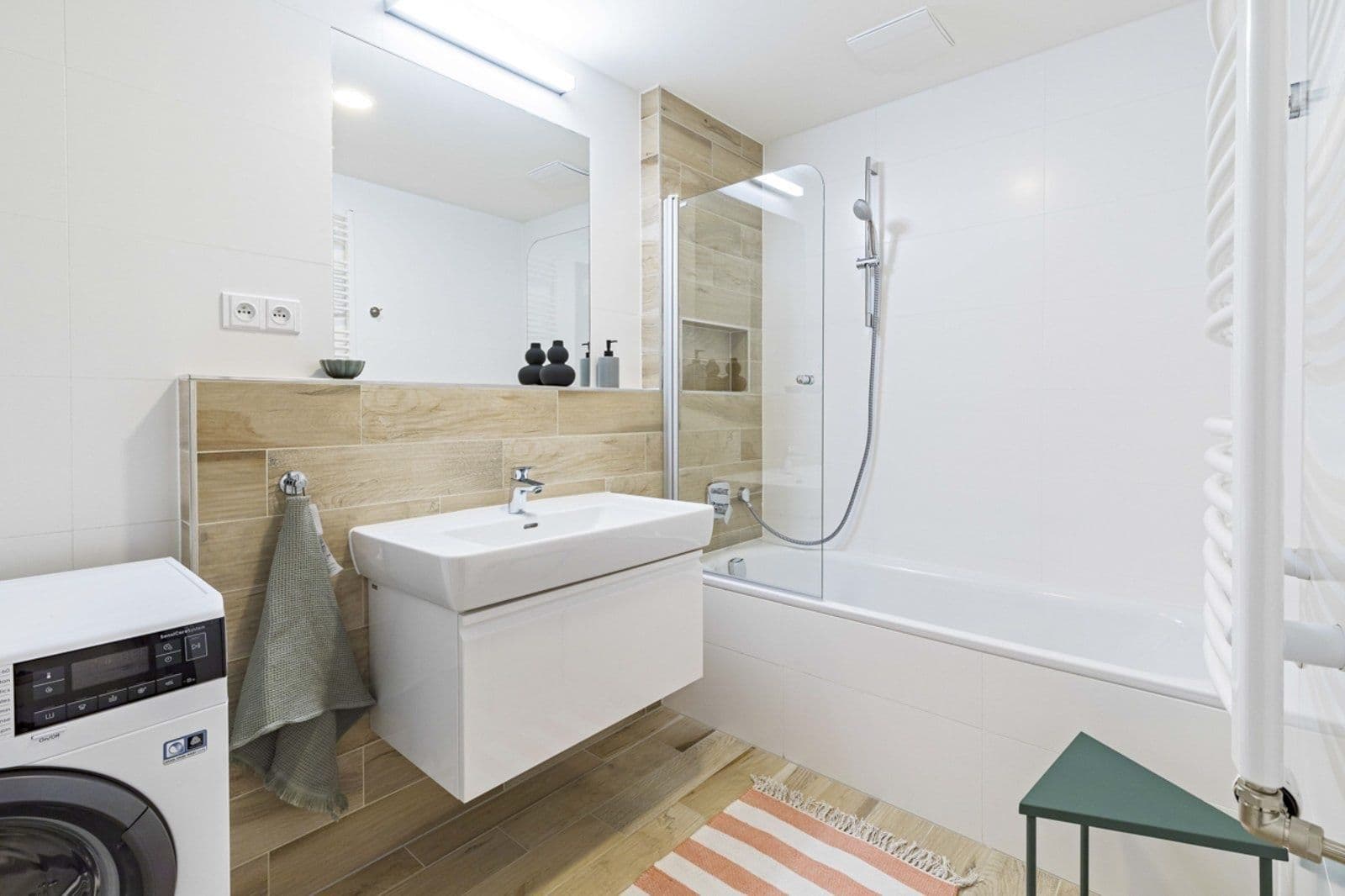Pronájem bytu 3+kk 84 m², U Pergamenky, Praha, Praha Pronájem bytu 3+kk 84 m², U Pergamenky, Praha, Praha