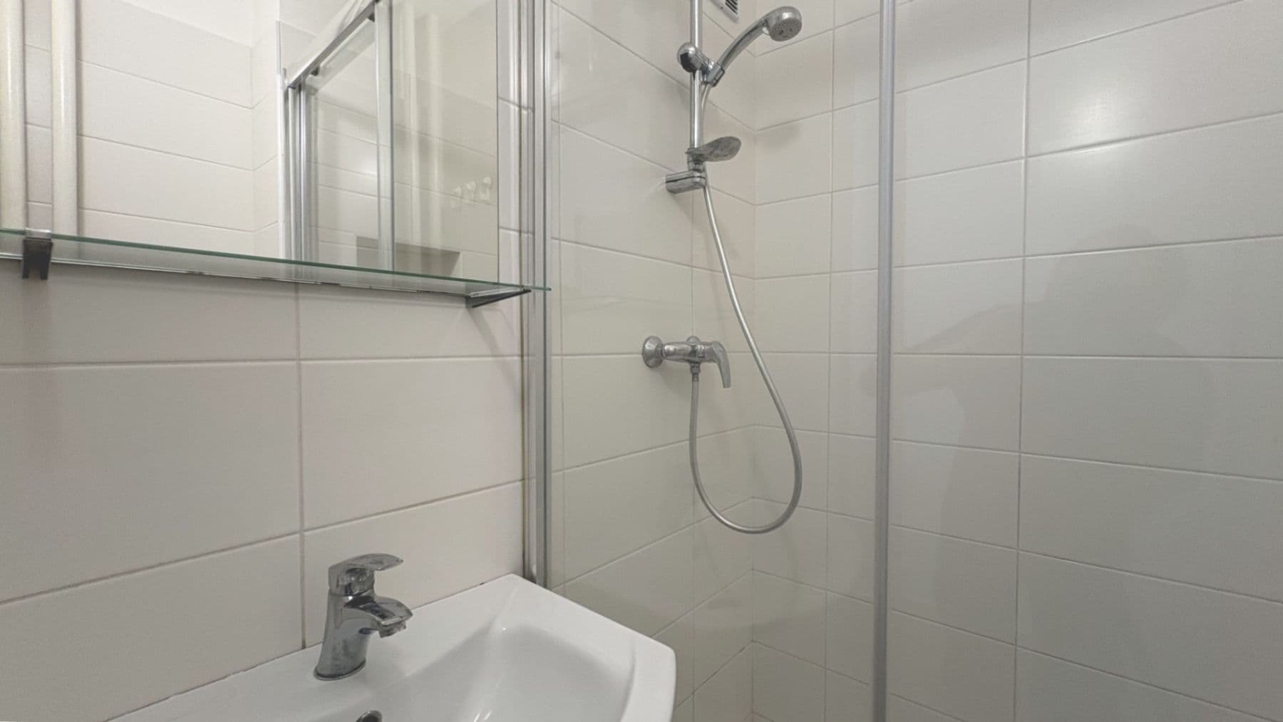 Pronájem bytu 3+1 60 m², Bělčická, Praha, Praha Pronájem bytu 3+1 60 m², Bělčická, Praha, Praha