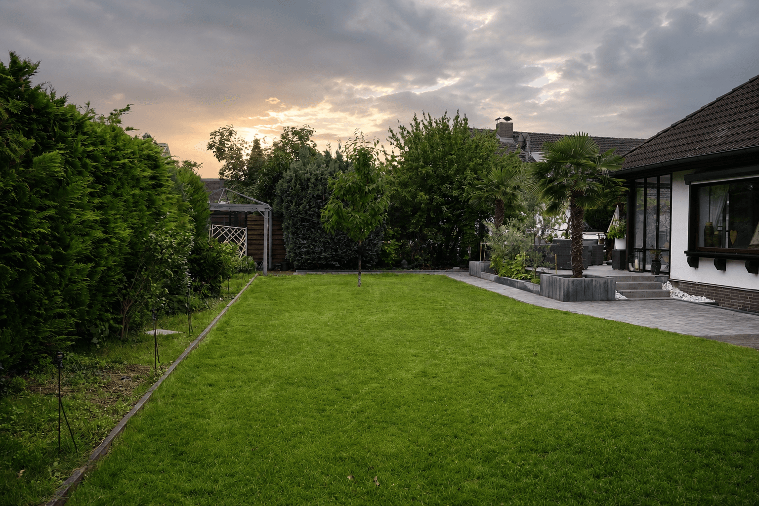 Prodej domu 175 m², pozemek 649 m², Weiterstadt, Hessen Prodej domu 175 m², pozemek 649 m², Weiterstadt, Hessen
