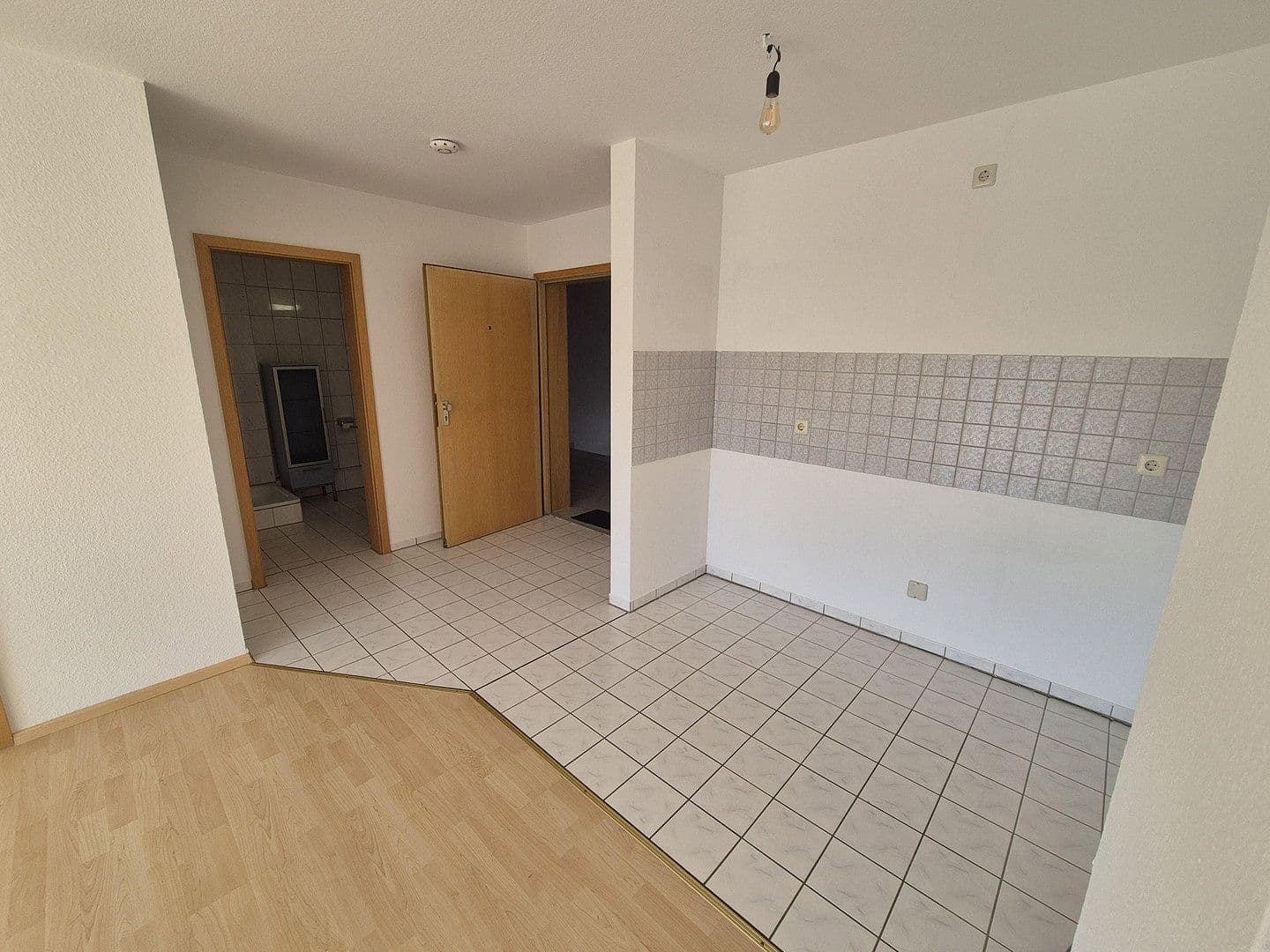 Prodej bytu 2+1 49 m², Küferstraße 22, Remseck am Neckar, Bádensko-Württembersko Prodej bytu 2+1 49 m², Küferstraße 22, Remseck am Neckar, Bádensko-Württembersko