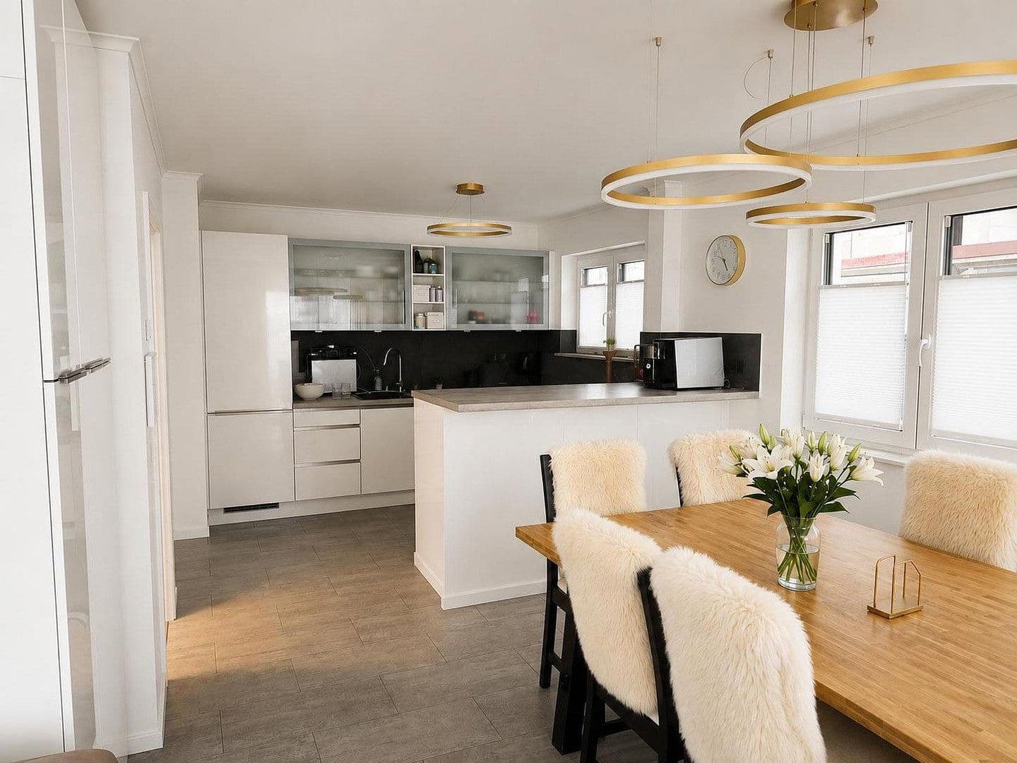 Pronájem domu 156 m², pozemek 390 m², Hochheim, Hessen Pronájem domu 156 m², pozemek 390 m², Hochheim, Hessen