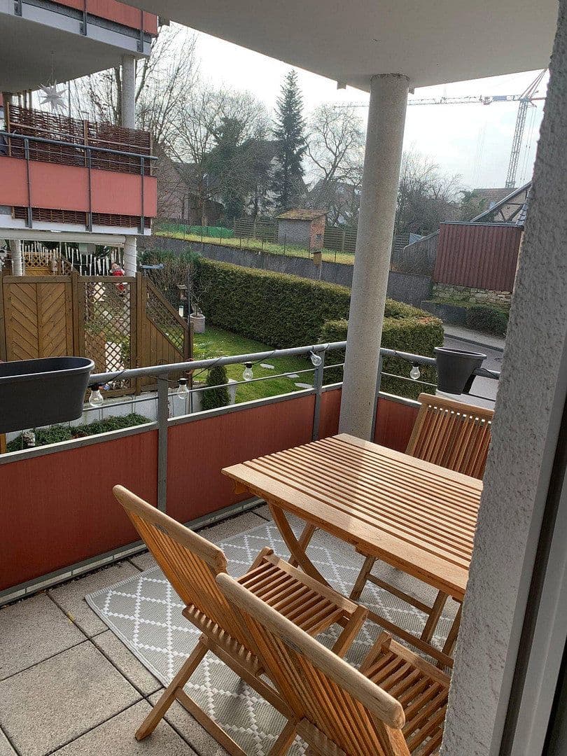 Pronájem bytu 2+1 65 m², Filderstadt, Bádensko-Württembersko Pronájem bytu 2+1 65 m², Filderstadt, Bádensko-Württembersko