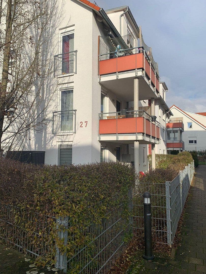 Pronájem bytu 2+1 65 m², Filderstadt, Bádensko-Württembersko Pronájem bytu 2+1 65 m², Filderstadt, Bádensko-Württembersko