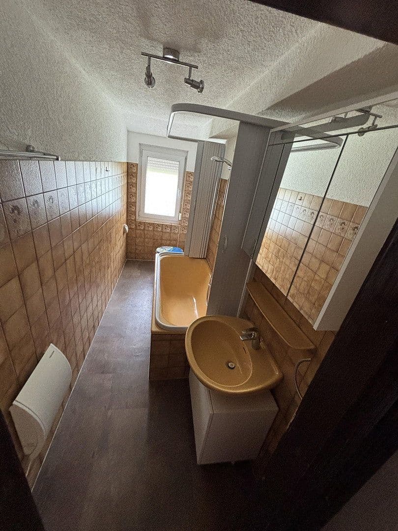 Pronájem bytu 3+kk 115 m², Straßberg, Bádensko-Württembersko Pronájem bytu 3+kk 115 m², Straßberg, Bádensko-Württembersko