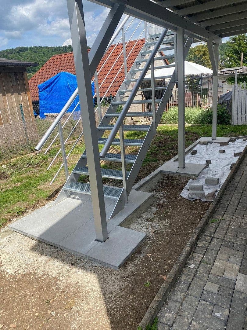 Pronájem bytu 3+kk 115 m², Straßberg, Bádensko-Württembersko Pronájem bytu 3+kk 115 m², Straßberg, Bádensko-Württembersko