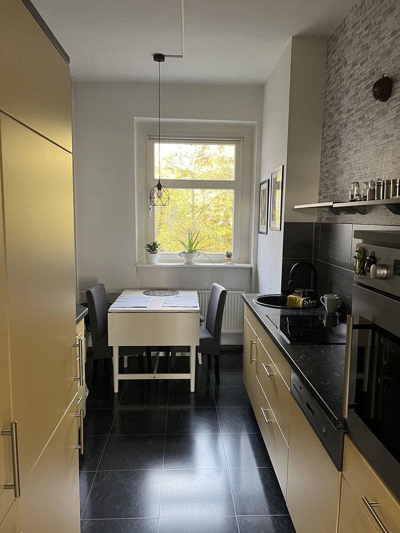 Pronájem bytu 2+1 62 m², Berlin - Treptow, Berlín Pronájem bytu 2+1 62 m², Berlin - Treptow, Berlín