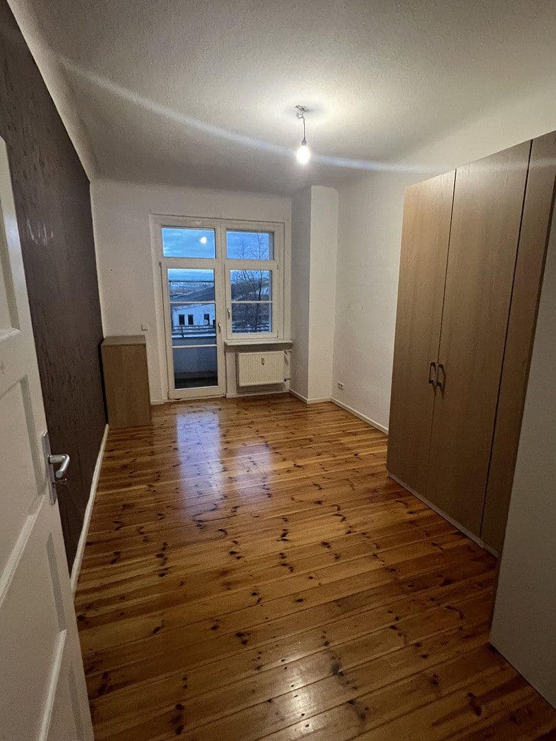 Pronájem bytu 2+1 62 m², Berlin - Treptow, Berlín Pronájem bytu 2+1 62 m², Berlin - Treptow, Berlín