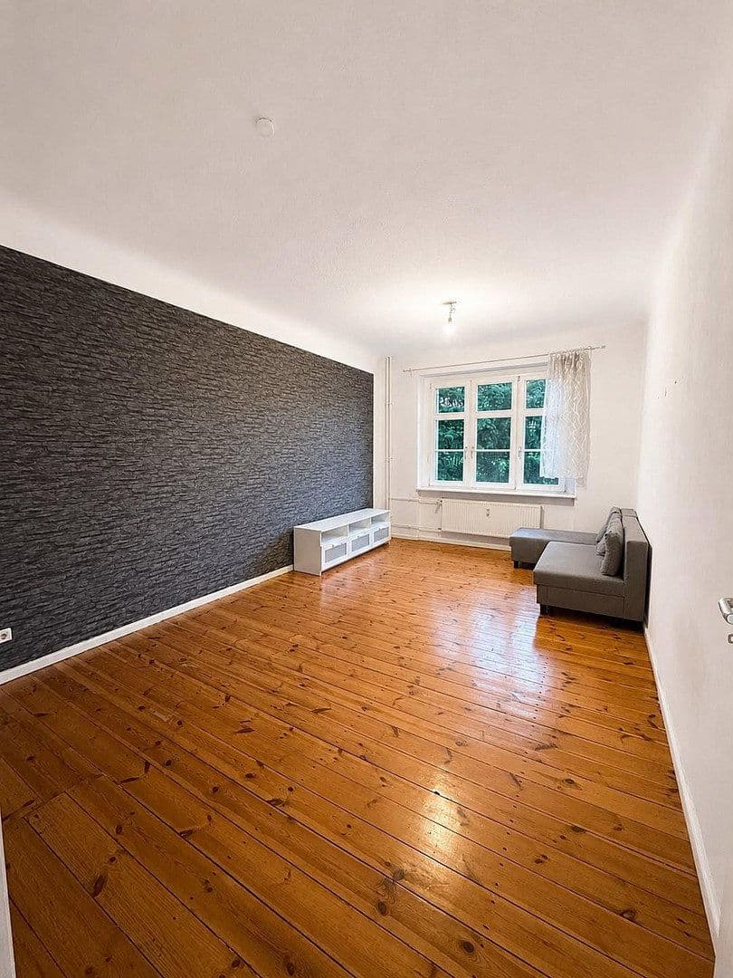 Pronájem bytu 2+1 62 m², Berlin - Treptow, Berlín Pronájem bytu 2+1 62 m², Berlin - Treptow, Berlín