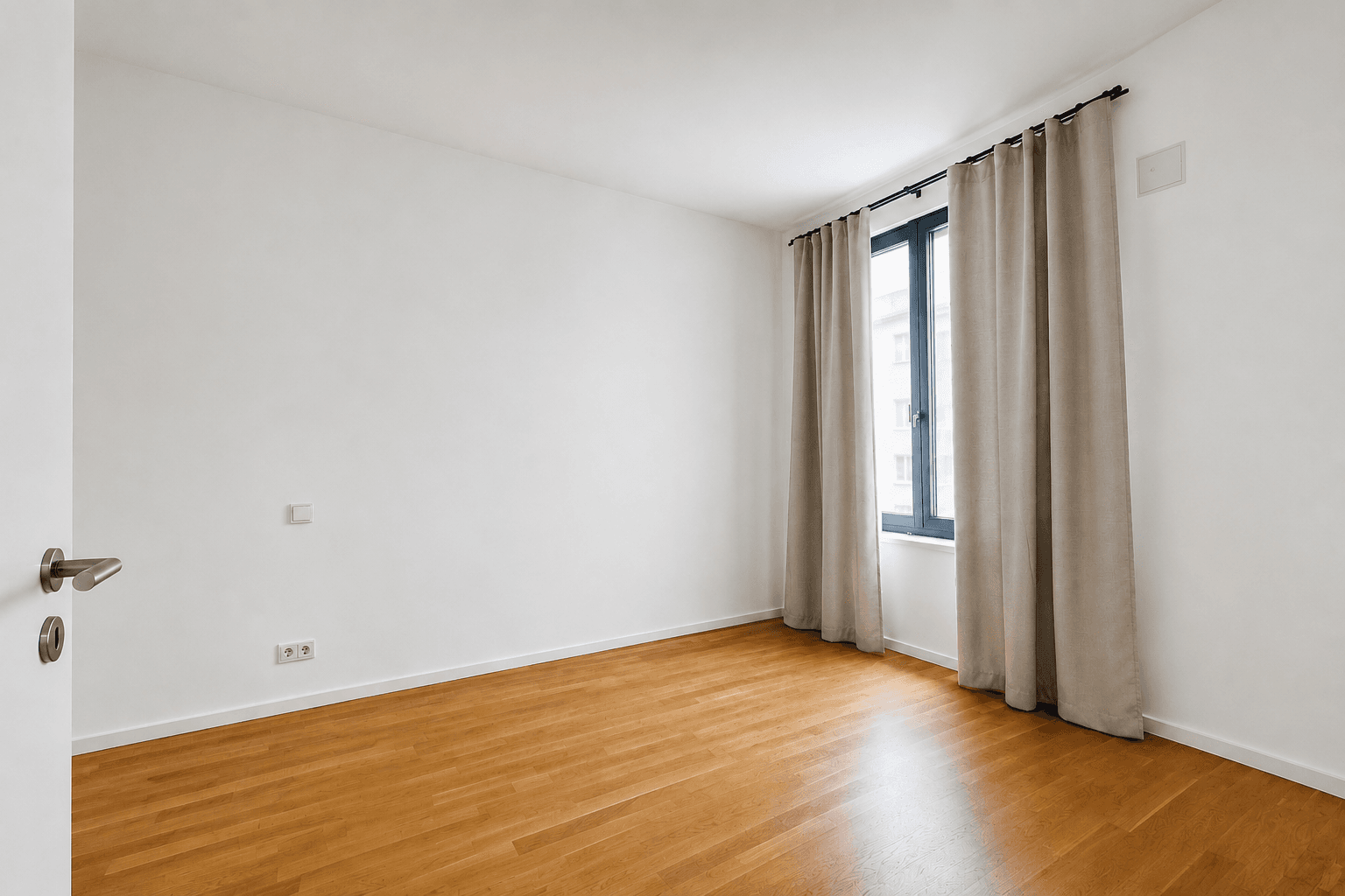 Pronájem bytu 2+1 59 m², Beuthstr.12, Berlin, Berlín Pronájem bytu 2+1 59 m², Beuthstr.12, Berlin, Berlín