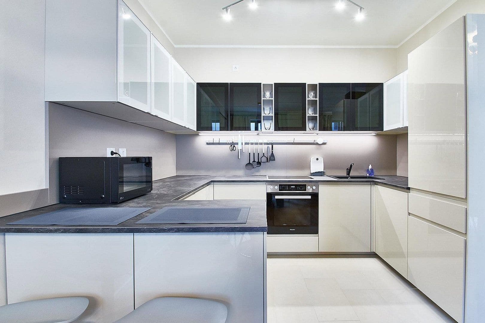 Pronájem bytu 2+1 59 m², Beuthstr.12, Berlin, Berlín Pronájem bytu 2+1 59 m², Beuthstr.12, Berlin, Berlín
