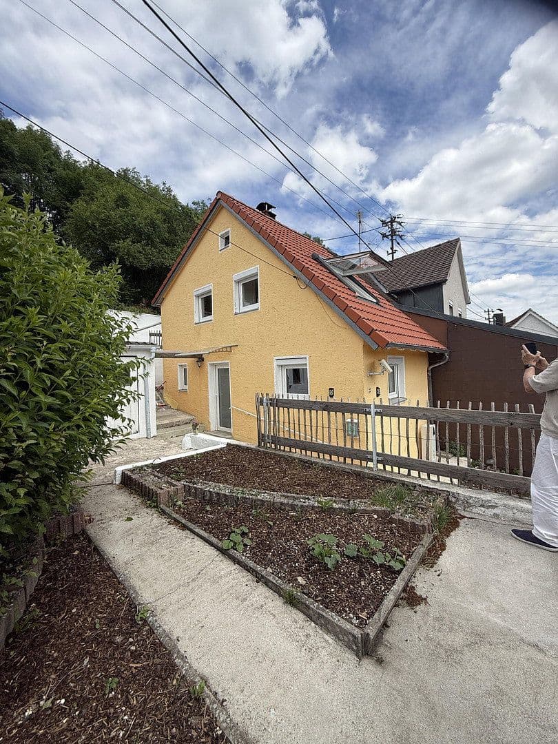 Prodej domu 50 m², pozemek 231 m², Schlossstrasse 22, Bopfingen, Bádensko-Württembersko Prodej domu 50 m², pozemek 231 m², Schlossstrasse 22, Bopfingen, Bádensko-Württembersko