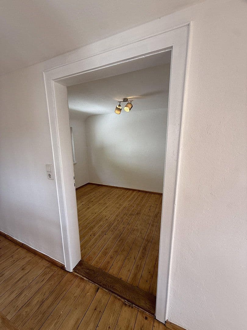 Prodej domu 50 m², pozemek 231 m², Schlossstrasse 22, Bopfingen, Bádensko-Württembersko Prodej domu 50 m², pozemek 231 m², Schlossstrasse 22, Bopfingen, Bádensko-Württembersko