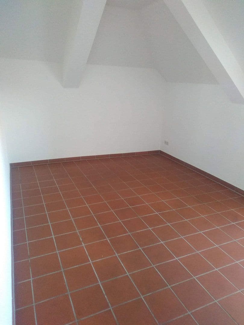 Pronájem bytu 3+1 113 m², Pfaffenhofen, Bavorsko Pronájem bytu 3+1 113 m², Pfaffenhofen, Bavorsko