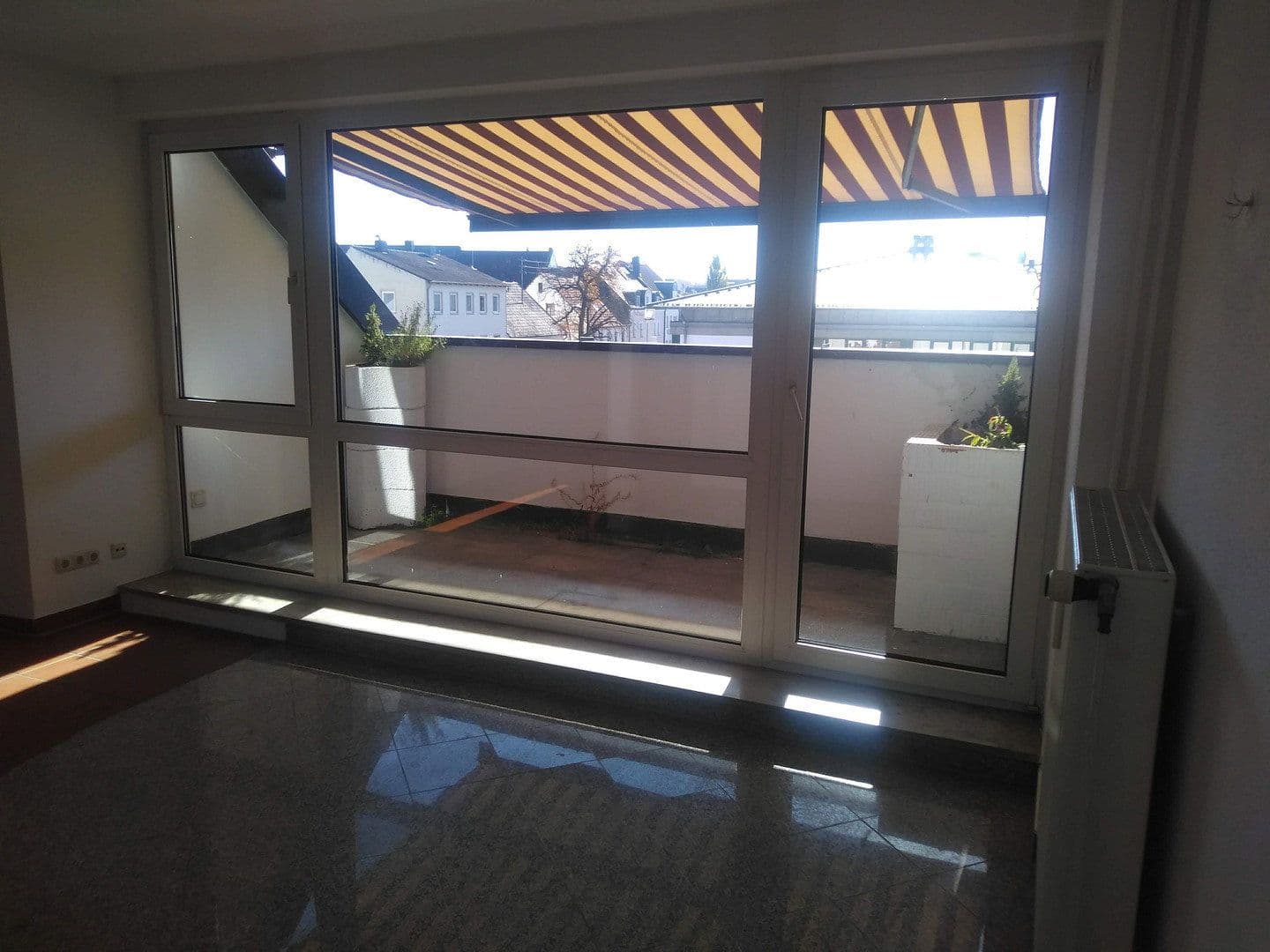 Pronájem bytu 3+1 113 m², Pfaffenhofen, Bavorsko Pronájem bytu 3+1 113 m², Pfaffenhofen, Bavorsko
