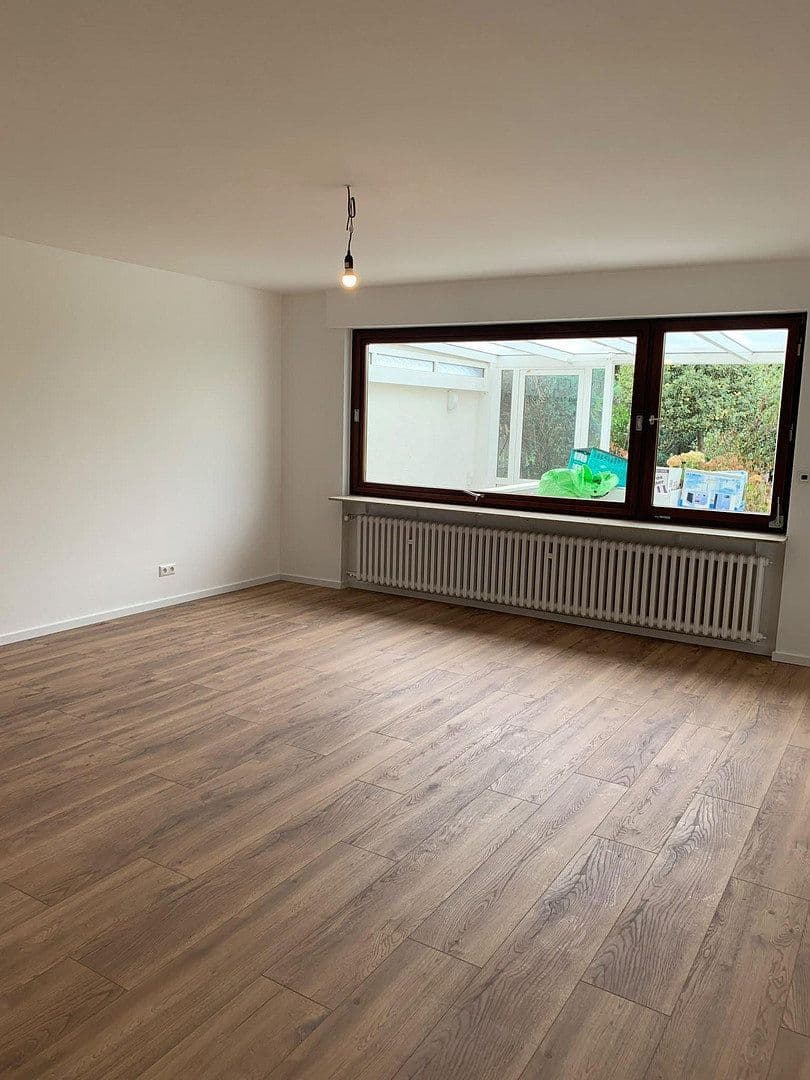 Pronájem bytu 3+1 89 m², Neu-Isenburg, Hessen Pronájem bytu 3+1 89 m², Neu-Isenburg, Hessen