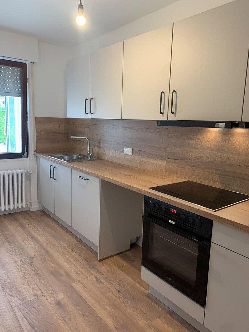 Pronájem bytu 3+1 89 m², Neu-Isenburg, Hessen Pronájem bytu 3+1 89 m², Neu-Isenburg, Hessen