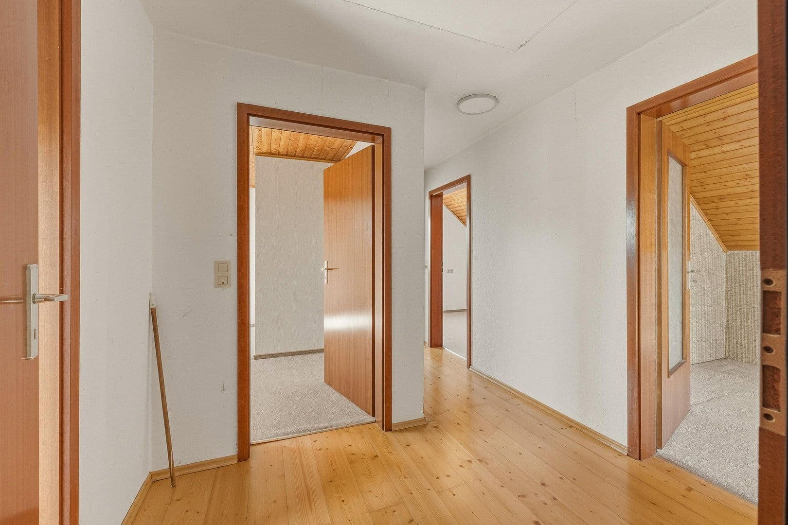 Prodej domu 146 m², pozemek 775 m², Erbach, Bádensko-Württembersko Prodej domu 146 m², pozemek 775 m², Erbach, Bádensko-Württembersko