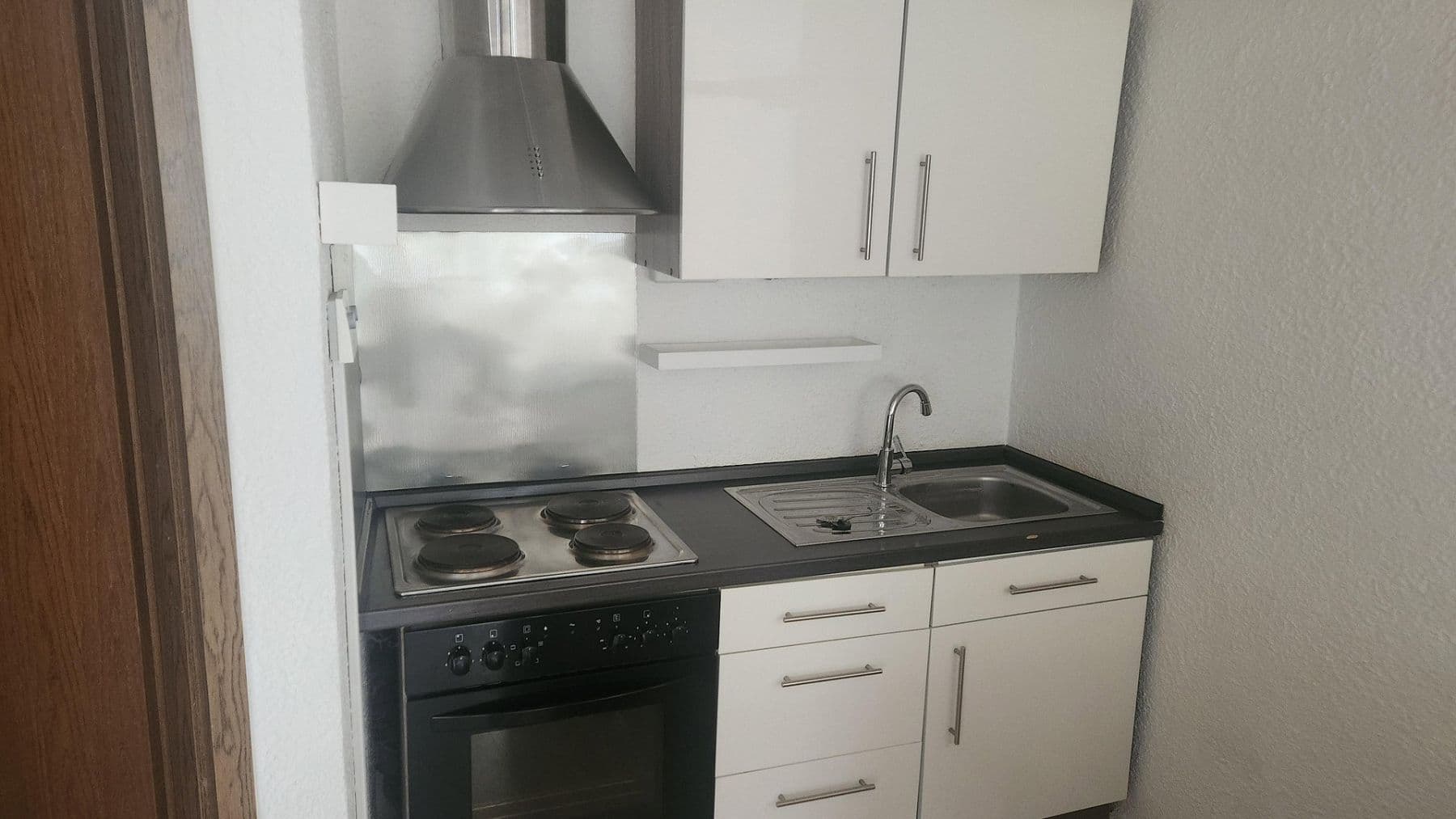Pronájem bytu 2+1 45 m², Hauptstraße 13, Wattenheim, Porýní-Falc Pronájem bytu 2+1 45 m², Hauptstraße 13, Wattenheim, Porýní-Falc
