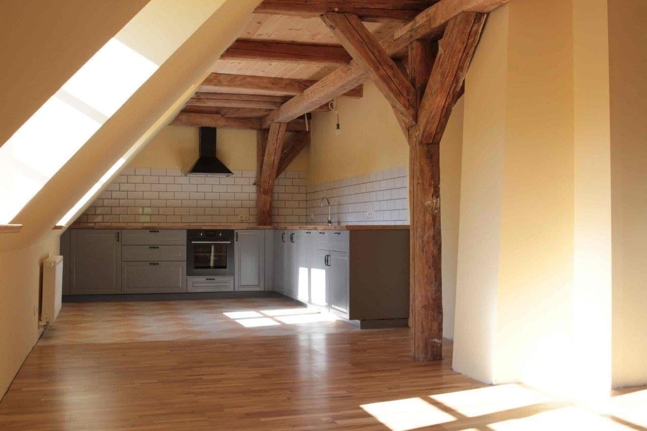 Pronájem bytu 5+1 120 m², Süsel, Šlesvicko-Holštýnsko Pronájem bytu 5+1 120 m², Süsel, Šlesvicko-Holštýnsko