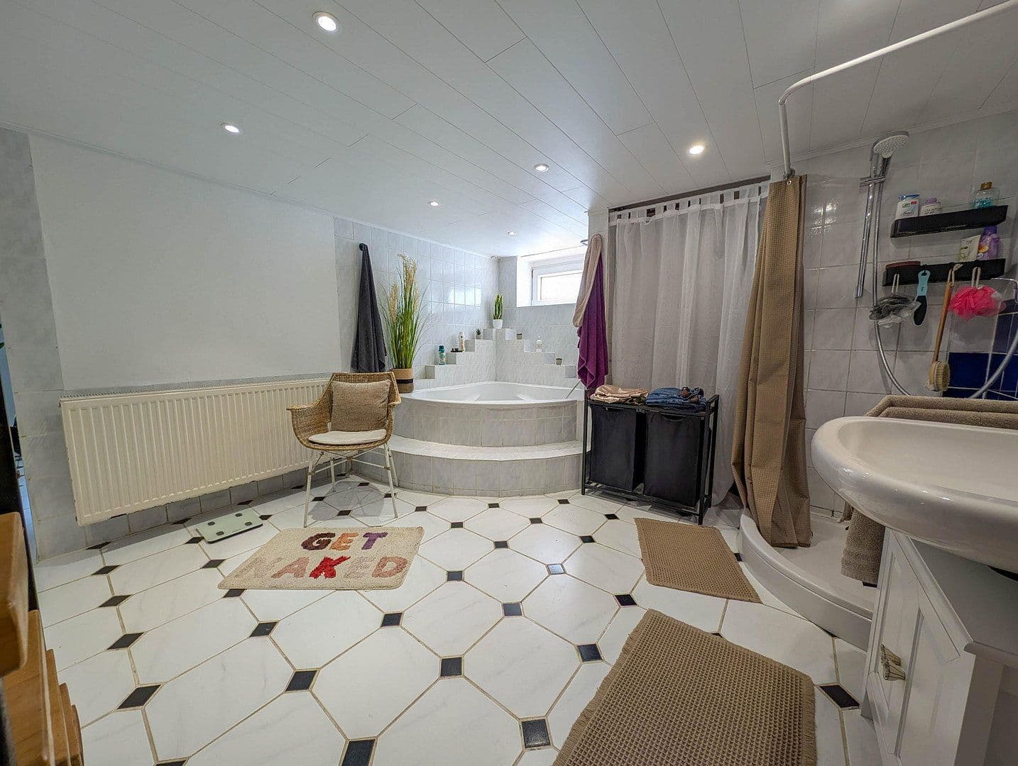 Prodej domu 250 m², pozemek 1.211 m², Hanfer Straße 22, Hennef (Sieg), Severní Porýní-Vestfálsko Prodej domu 250 m², pozemek 1.211 m², Hanfer Straße 22, Hennef (Sieg), Severní Porýní-Vestfálsko