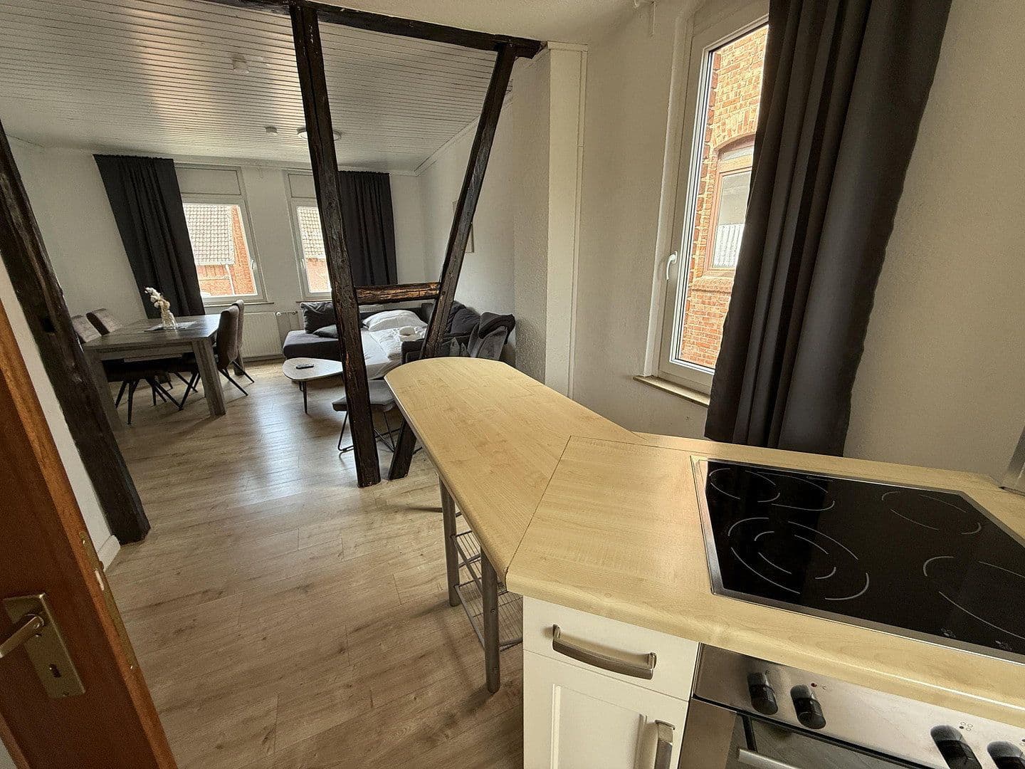 Prodej bytu 4+1 98 m², Elzer-Straße 126, Hildesheim, Dolní Sasko Prodej bytu 4+1 98 m², Elzer-Straße 126, Hildesheim, Dolní Sasko